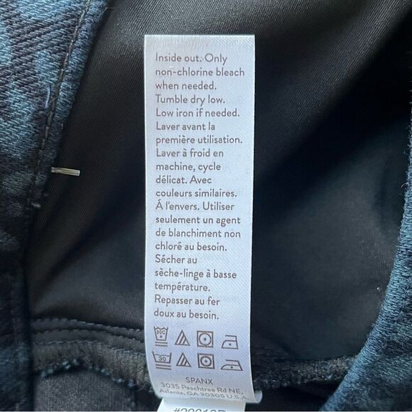 SPANX by Sara Blakey Ankle Jean-Ish Leggings in Denim Leopard Print Size Medium - Picture 10 of 10